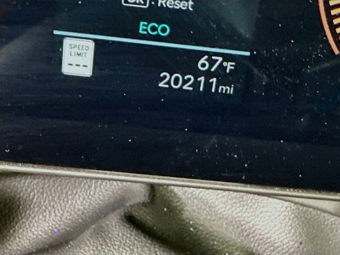 Used 2025 Hyundai Sonata SEL image 19