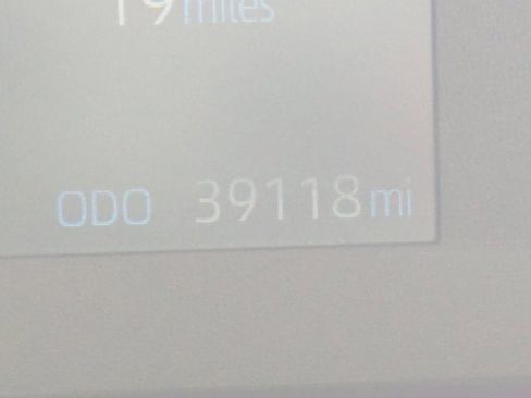 Used 2024 Toyota Corolla SE image 30