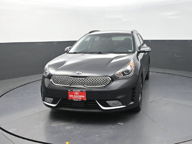 Used 2018 Kia Niro EX w/ EX Touring Graphite Edition FWD image 2