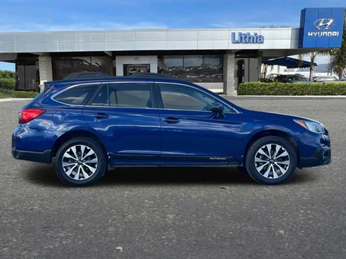 Used 2016 Subaru Outback 2.5i Limited image 8