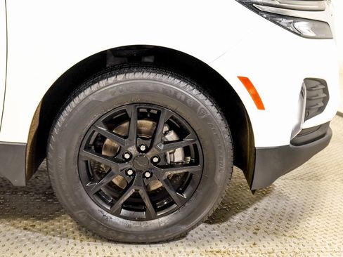 Used 2023 Chevrolet Equinox LT image 13