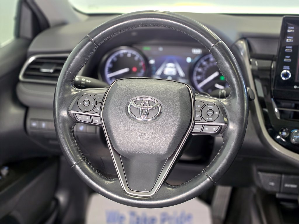 Used 2022 Toyota Camry SE AWD/4WD image 16