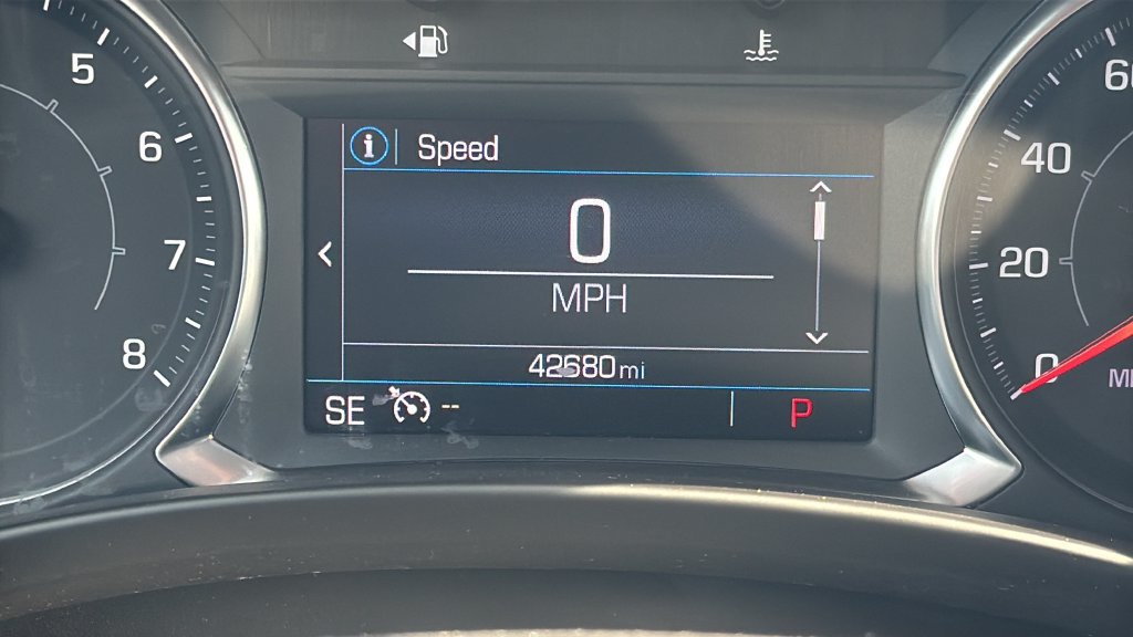Used 2024 GMC Terrain SLE FWD image 22