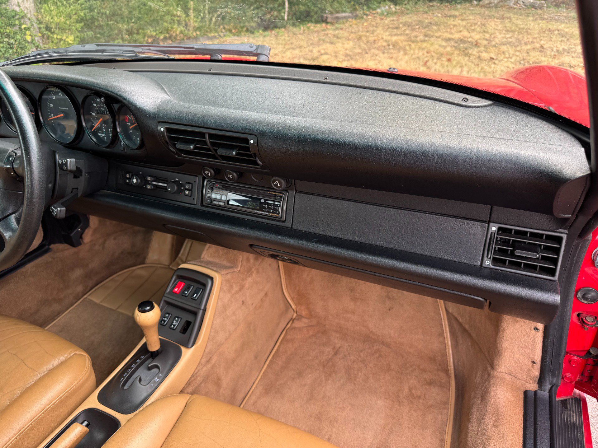 Used 1997 Porsche 911 Carrera RWD image 33