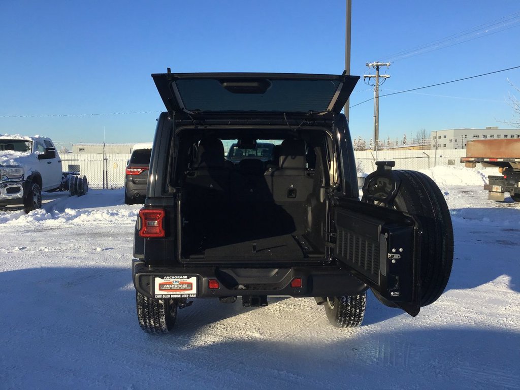 New 2026 Jeep Wrangler Unlimited Sahara AWD/4WD image 11