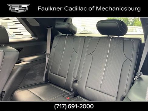 Certified 2026 Cadillac Vistiq Sport w/ LPO, Floor Liner Package AWD/4WD image 17