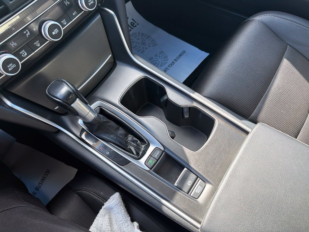 Used 2019 Honda Accord Sport image 45