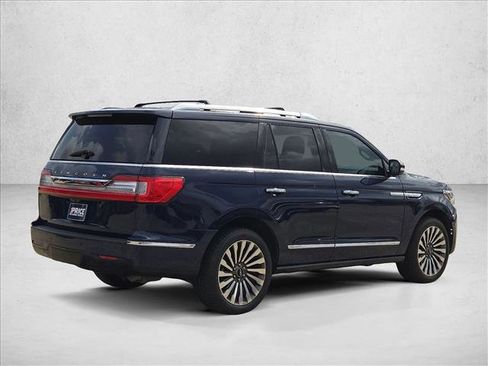 Used 2019 Lincoln Navigator Reserve w/ Cargo Package image 5