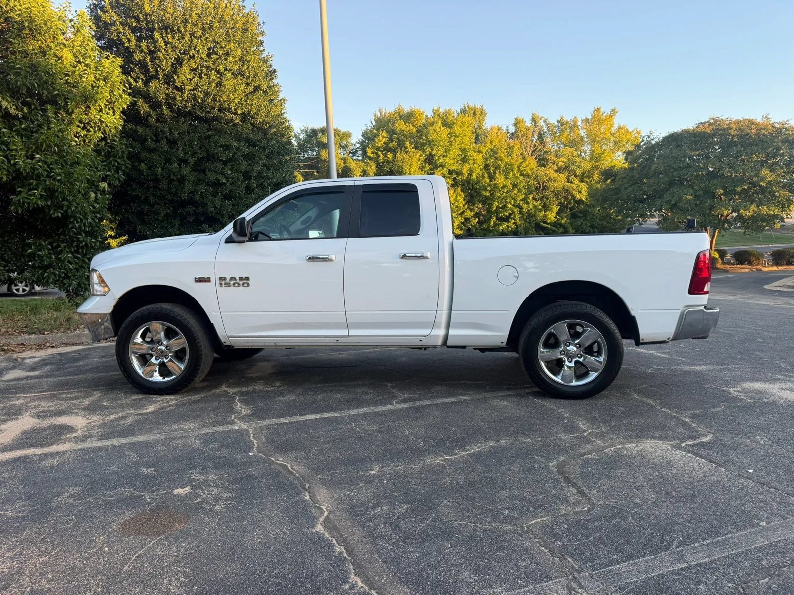 Used 2016 RAM 1500 Big Horn AWD/4WD image 4