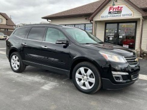 Used 2017 Chevrolet Traverse LT w/ Style and Technology Package image 35