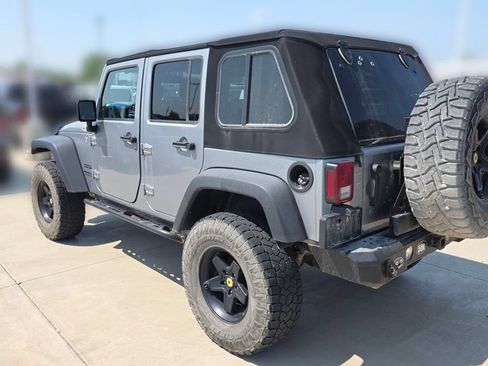 Used 2015 Jeep Wrangler Unlimited Sport w/ Quick Order Package 24S AWD/4WD image 3