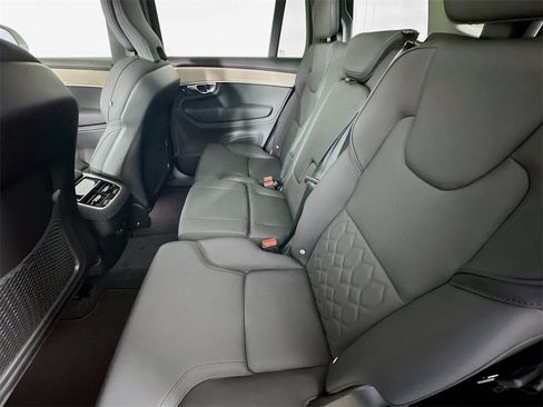 Used 2026 Volvo XC90 B6 Plus w/ Protection Package Premier image 4