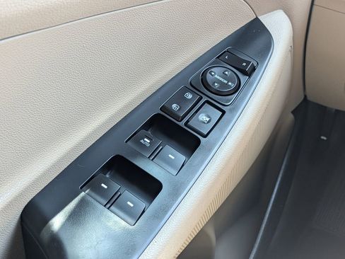 Used 2018 Hyundai Tucson SEL image 21