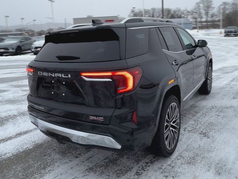 New 2026 GMC Terrain Denali w/ LPO, Floor Liner Package image 8