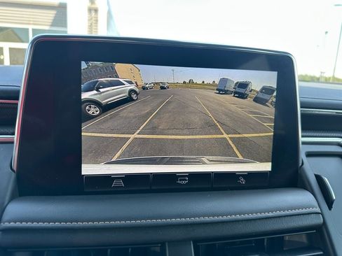 Used 2022 GMC Yukon AT4 w/ Max Trailering Package image 11