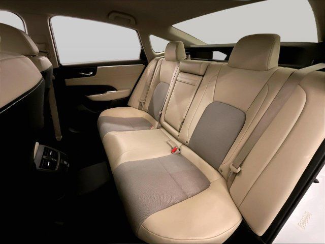 Used 2021 Honda Clarity Plug-In Hybrid image 25