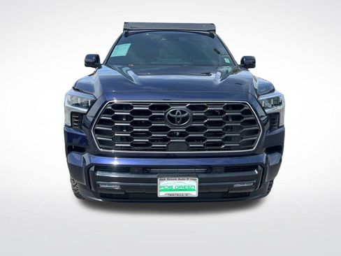 Used 2024 Toyota Sequoia Platinum AWD/4WD image 10