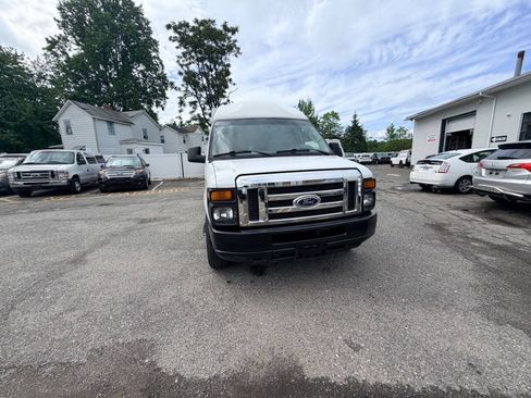 Used 2014 Ford E-250 and Econoline 250 Extended w/ Power Group RWD image 22