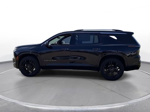 New 2026 Chevrolet Traverse High Country w/ LPO, Floor Liner Package FWD image 5