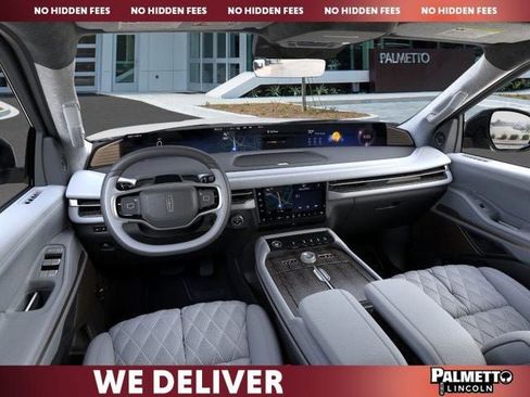 New 2026 Lincoln Navigator Black Label image 9