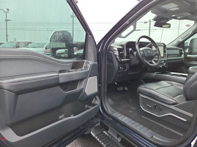 Used 2024 Ford F250 Lariat w/ Lariat Ultimate Package AWD/4WD image 8