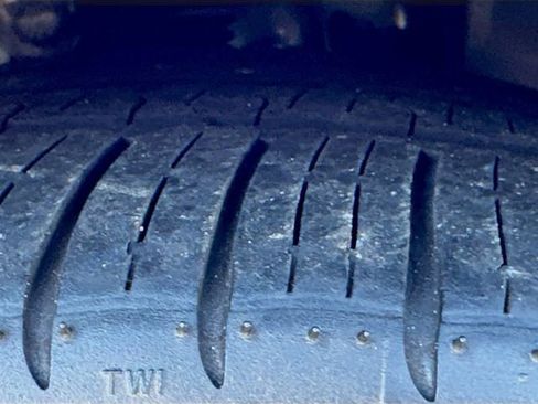 Used 2020 Dodge Charger SRT Hellcat image 32