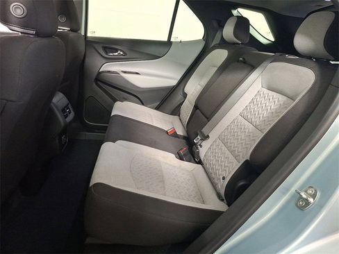 Used 2022 Chevrolet Equinox LT w/ LPO, Floor Liner Package image 14