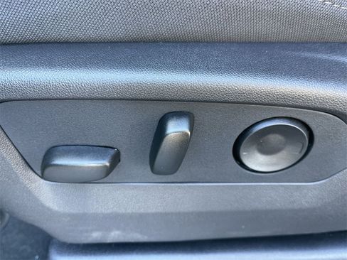 New 2026 Chevrolet Silverado 2500 Custom w/ Custom Value Package image 12