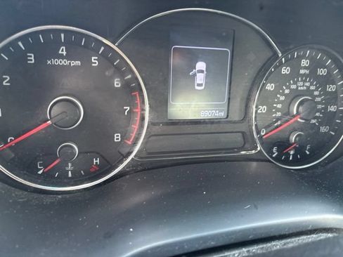 Used 2018 Kia Forte S FWD image 11