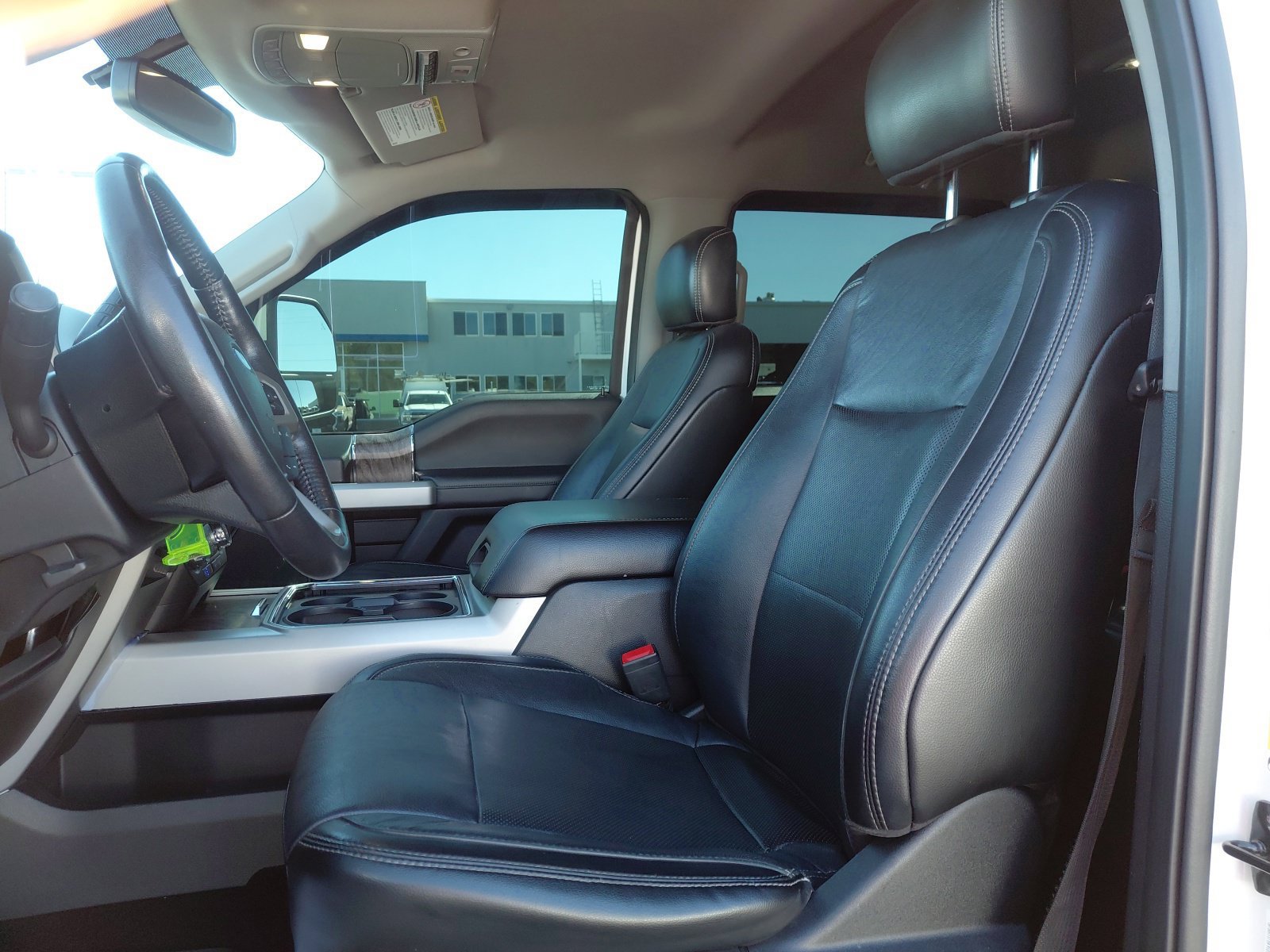 Used 2019 Ford F350 Lariat w/ Lariat Value Package AWD/4WD image 22
