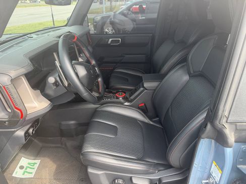 Used 2024 Ford Bronco Raptor AWD/4WD image 8