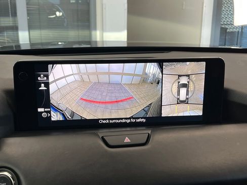 Certified 2025 MAZDA CX-70 3.3 Turbo S w/ Premium Package image 24