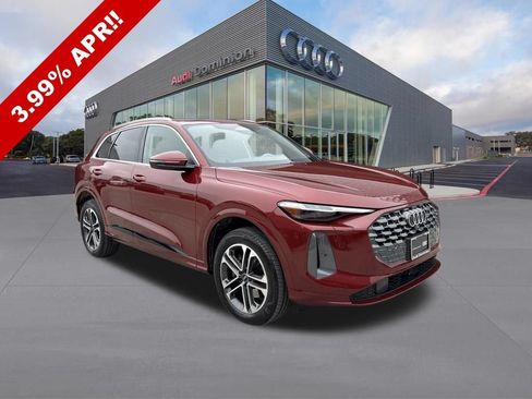 Certified 2025 Audi Q5 Premium Plus w/ Premium Plus AWD/4WD image 3