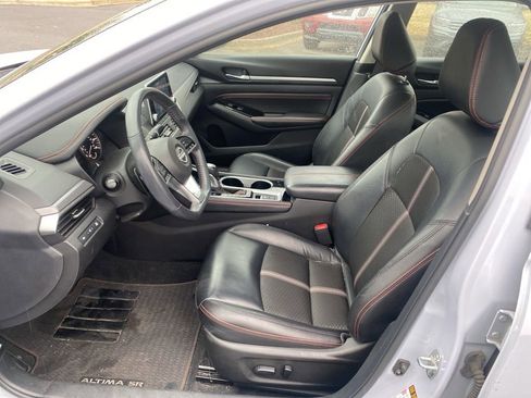 Used 2023 Nissan Altima 2.5 SR image 15
