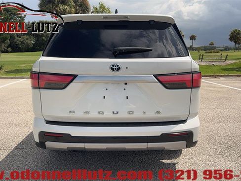 Used 2024 Toyota Sequoia Capstone RWD image 5