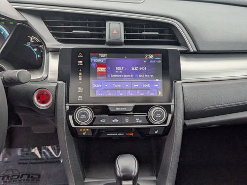 Used 2016 Honda Civic Touring image 15