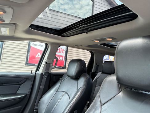 Used 2013 GMC Acadia SLT AWD/4WD image 19