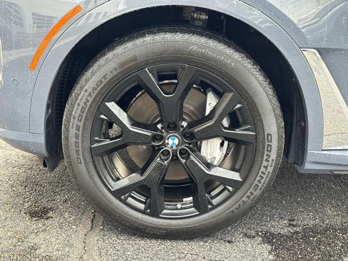 Certified 2024 BMW X7 xDrive40i w/ Executive Package image 9