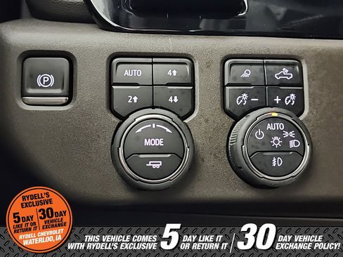 Certified 2025 Chevrolet Silverado 1500 LTZ w/ LTZ Premium Package image 37