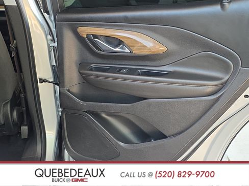 Used 2020 GMC Terrain SLE FWD image 23