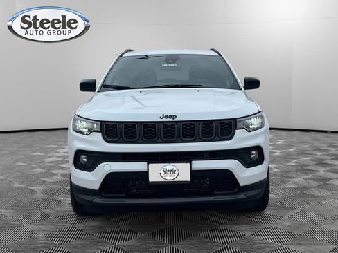 New 2026 Jeep Compass Latitude image 8