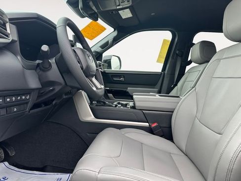 New 2026 Toyota Tundra Limited AWD/4WD image 9
