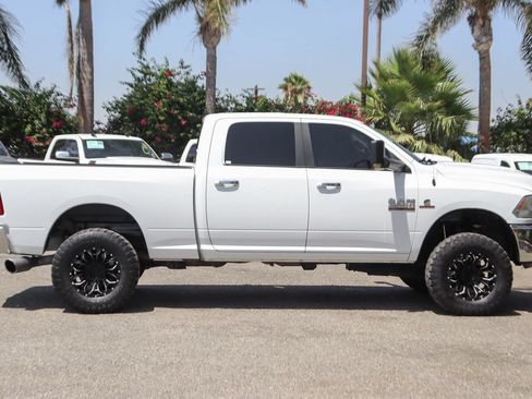 Used 2018 RAM 2500 SLT AWD/4WD image 10