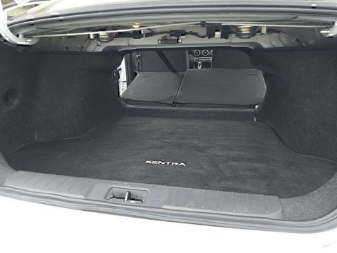 Used 2024 Nissan Sentra SV FWD image 32
