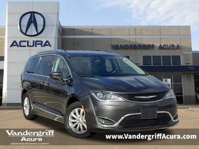 Used 2018 Chrysler Pacifica Touring-L