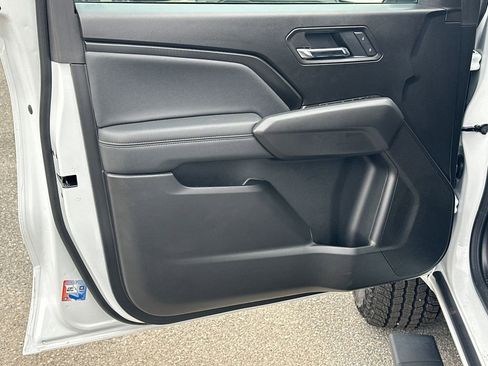 Certified 2026 GMC Canyon Elevation w/ Convenience Package RWD image 10
