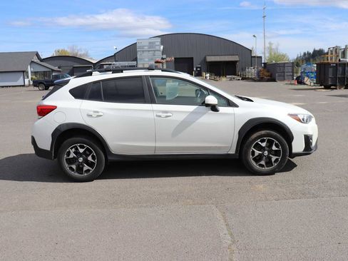 Used 2018 Subaru Crosstrek 2.0i Premium w/ Popular Package #3 image 4