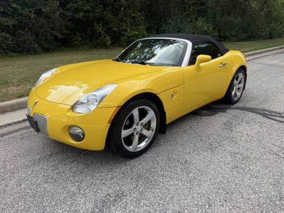 Used 2007 Pontiac Solstice Convertible w/ Premium Package