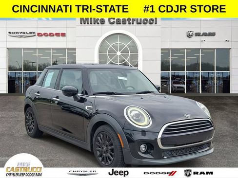 Used 2021 MINI Cooper 4-Door Hardtop FWD image 1