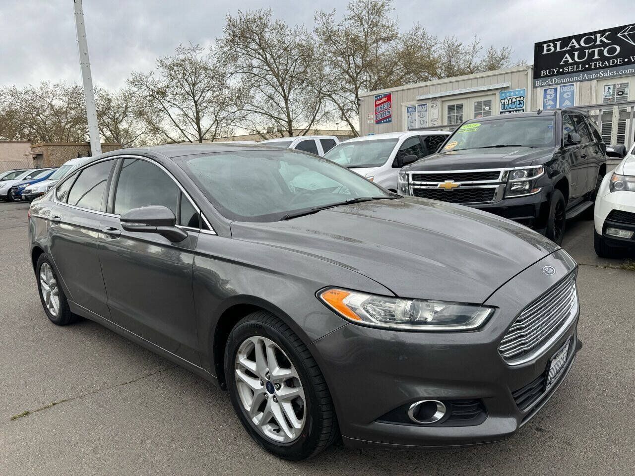 Used 2014 Ford Fusion SE w/ Equipment Group 202A FWD image 7